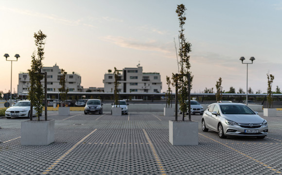 Luna Blu, il parcheggio smart nel cuore di Lignano